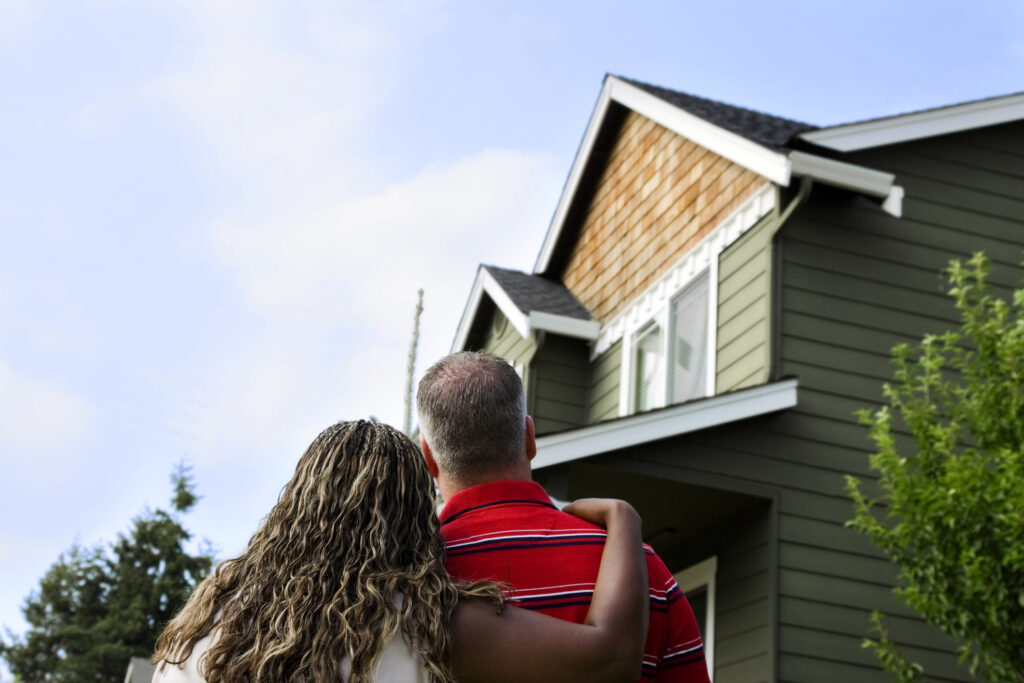 Smart people falling for bad solar deals. Looking to cancel their solar contract with Solar Cancellation Resource Center. 