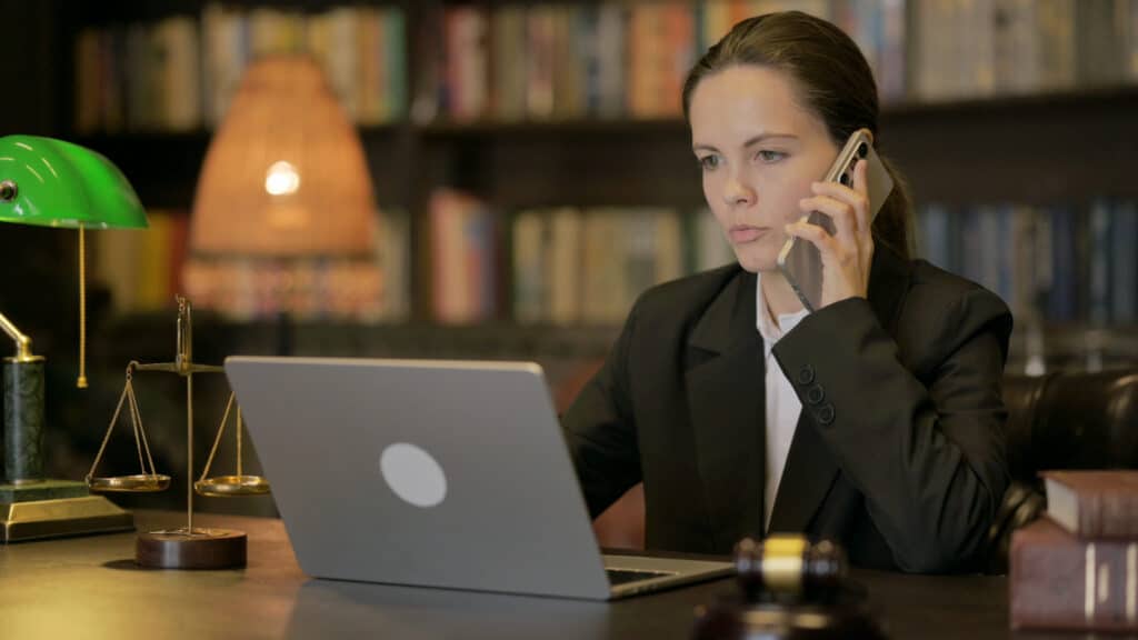 A lawyer from SCRC's partnering law firm, Consumer Advocacy Law Firm helping homeowners break free from their solar contract.