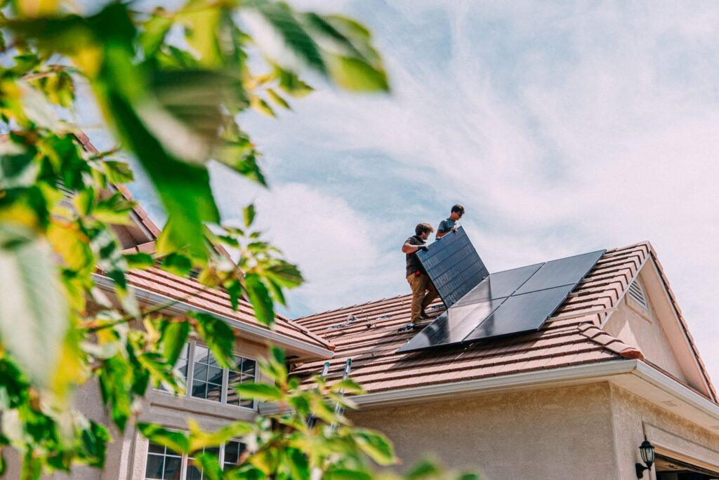 Homeowners getting rid of their solar panels after speaking with Solar Cancellation Resource Center. 